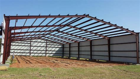 laying steel trusses for chicken house